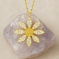14K Gold Elegant Daisy Necklace