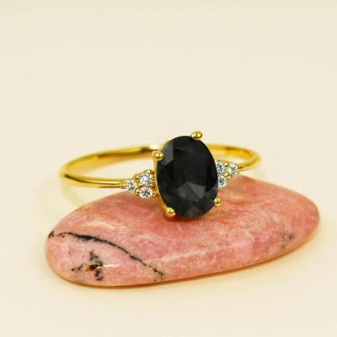 14 Ayar Altın Gece Yarısı Siyahı Oniks Yüzük