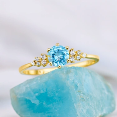 14 Ayar Altın Minimal Akuamarin Yüzük
