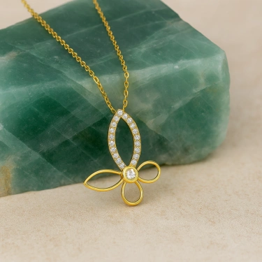 14K Gold Butterfly Necklace, Elegant Clover Necklace, Minimalist Luck Necklace