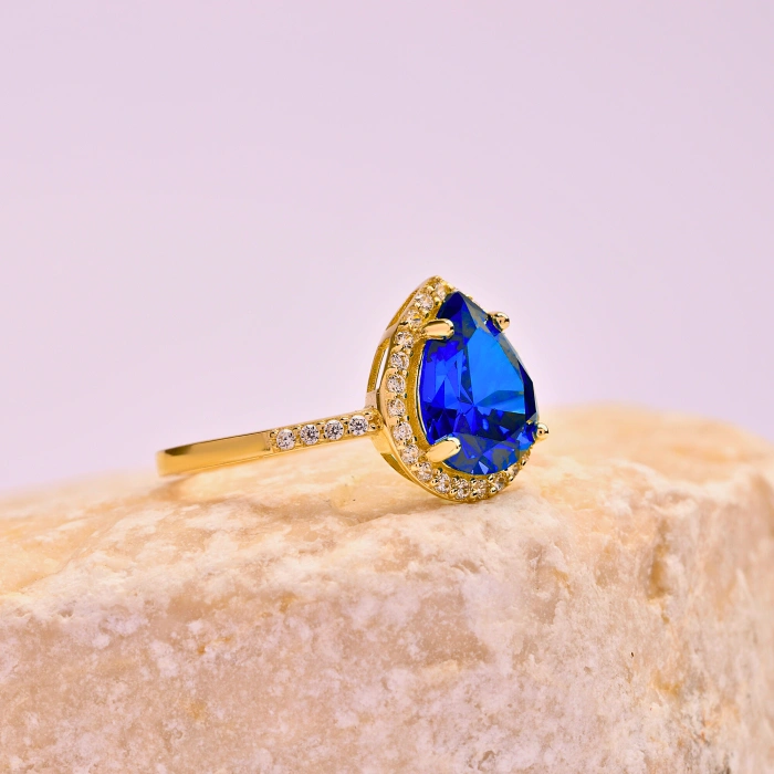 14K Gold Sapphire Engagement Ring