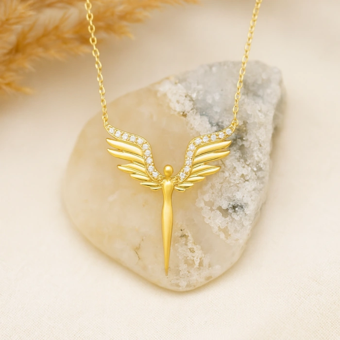 14 Ayar Altın Kanatlı Melek Kolye