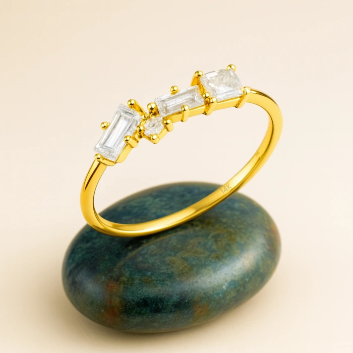 14 Ayar Altın Baget Yüzük, Minimalist Nişan Yüzüğü, Söz Yüzüğü, Yıldönümü Hediyesi