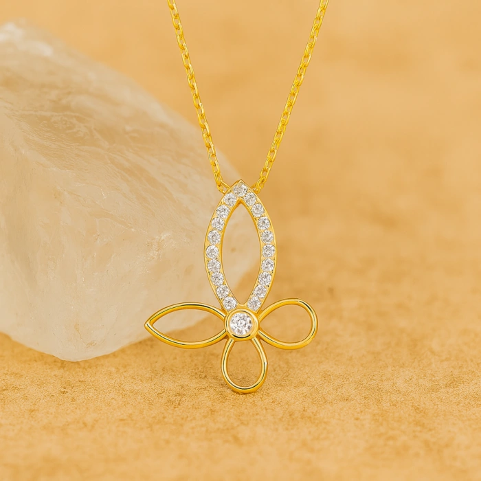 14K Gold Butterfly Necklace, Elegant Clover Necklace, Minimalist Luck Necklace