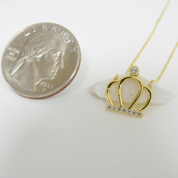 14K Gold Crown Necklace, Elegant Queen Crown, Princess Necklace