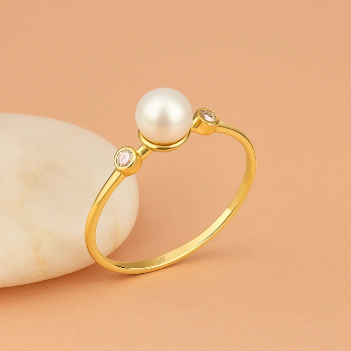 14K Gold Minimal Pearl Ring