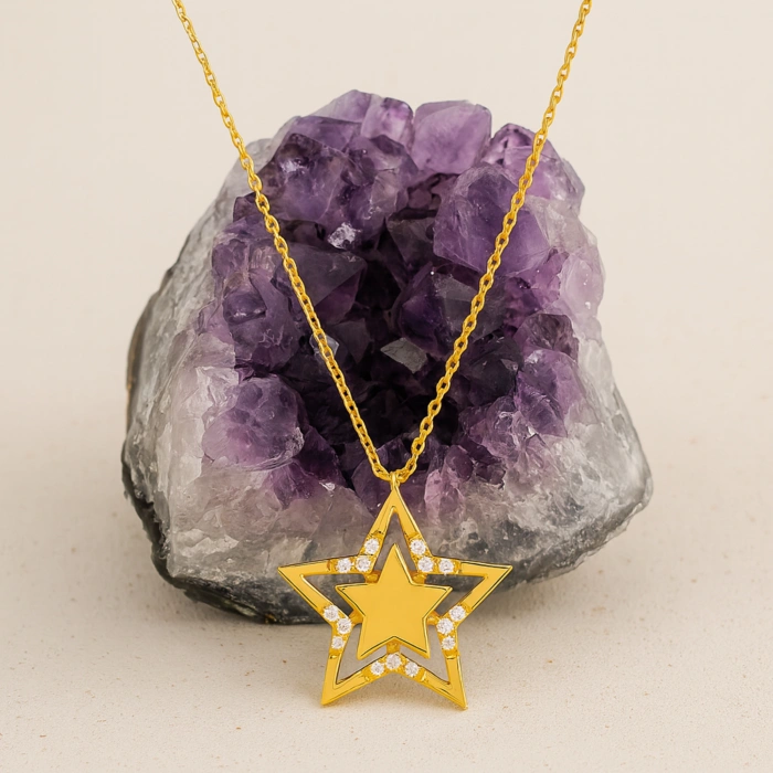 14K Gold Star Necklace, Elegant Gold Star Necklace for Women