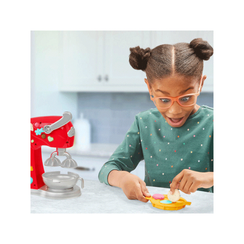  F4718 Play-Doh Sihirli Mikser Oyun Seti