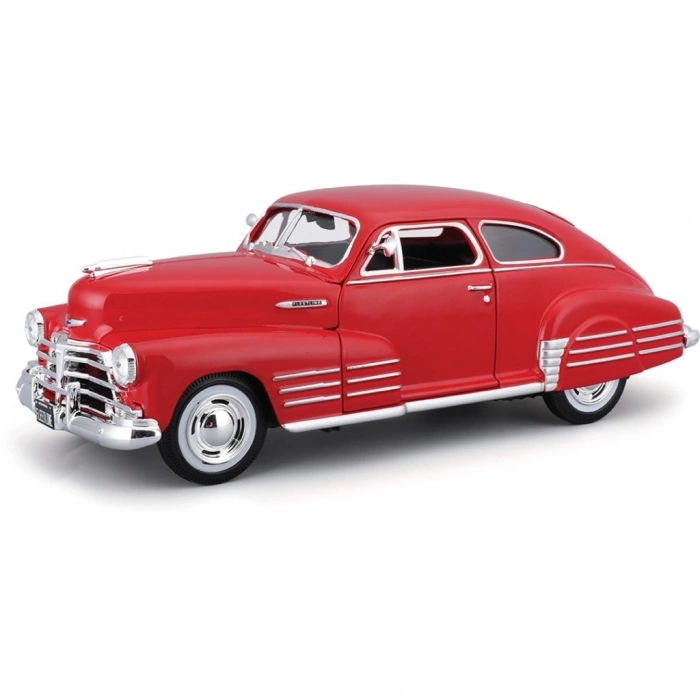 1/25 1948 Chevrolet Fleetline Aerosedan Araba