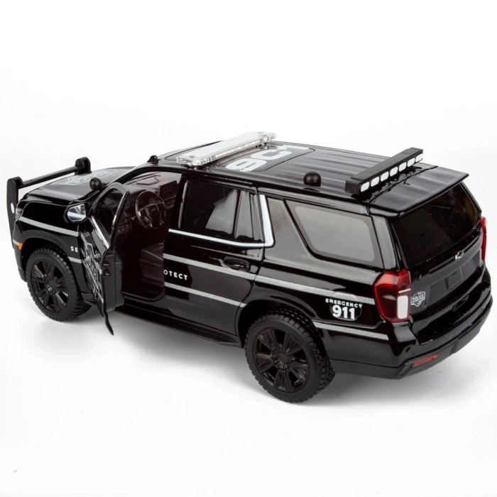 1/26 Design 2021 Chevrolet Tahoe Highway Patrol Araba