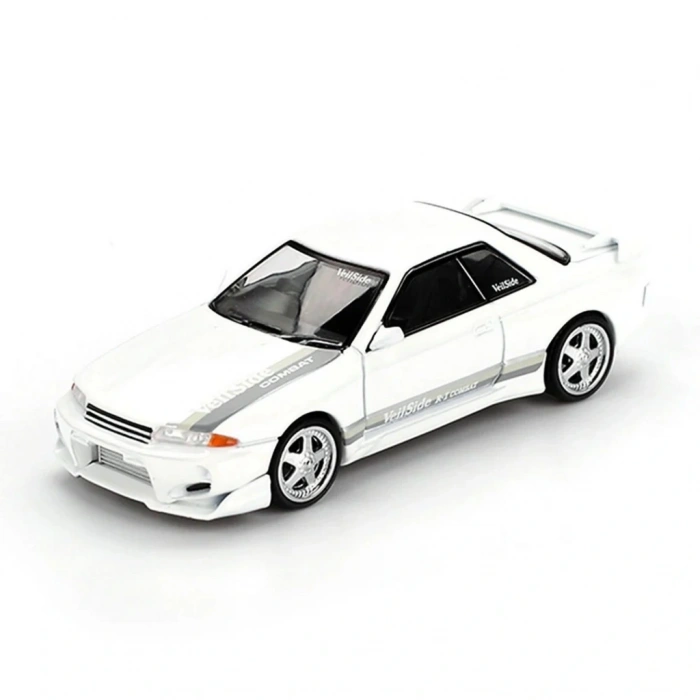 1/64 Nissan Skyline GT-R (R32) VeilSide Combat C-I White