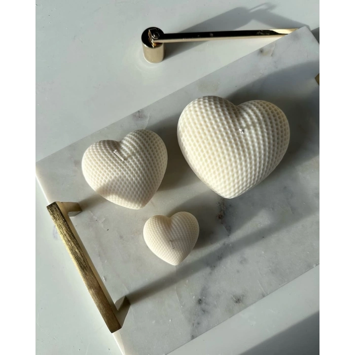 3Lü El Yapımı Kalp Şeklinde Dekoratif Mumlar – Romantik ve Şık Tasarım Özel Günler ve Hediye Seçenekleri