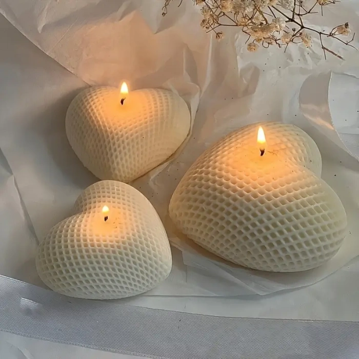 3Lü El Yapımı Kalp Şeklinde Dekoratif Mumlar – Romantik ve Şık Tasarım Özel Günler ve Hediye Seçenekleri