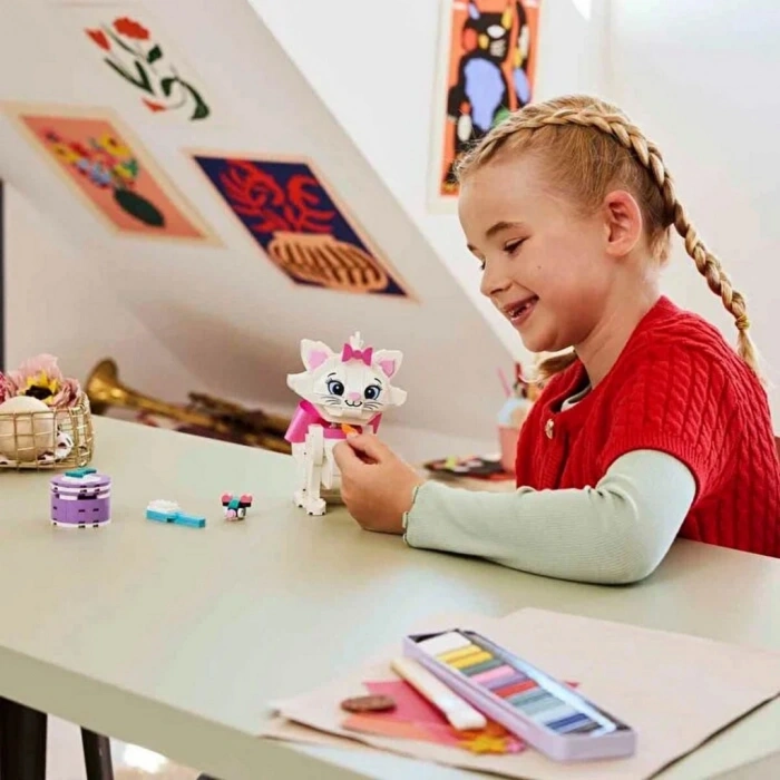 Aristokediler Sevimli Marie 43286