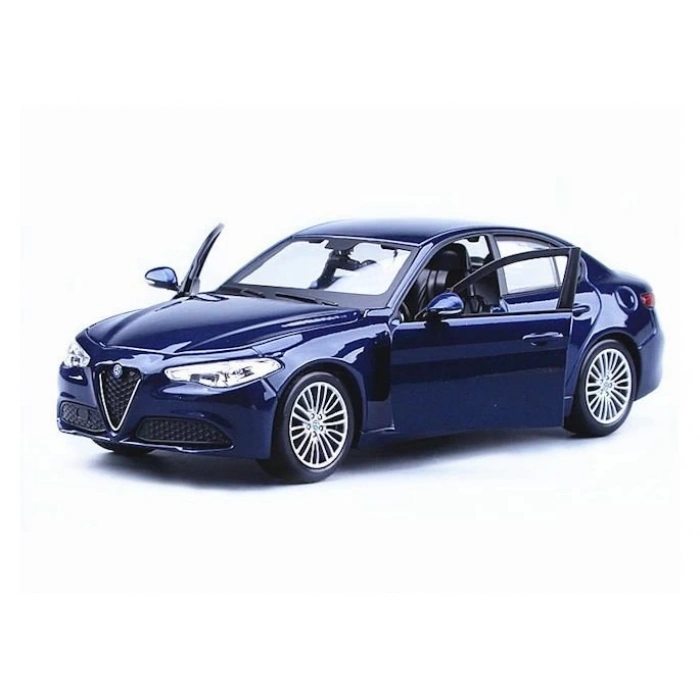 Çocuk Bburago 1:24 Alfa Romeo GIULIA Model Araba