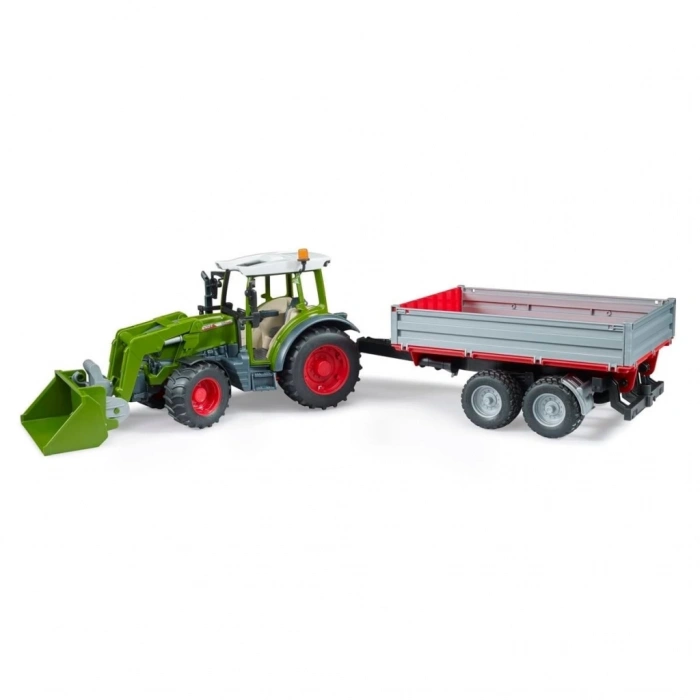  Fendt Vario 211 Kepçeli Traktör & Römork