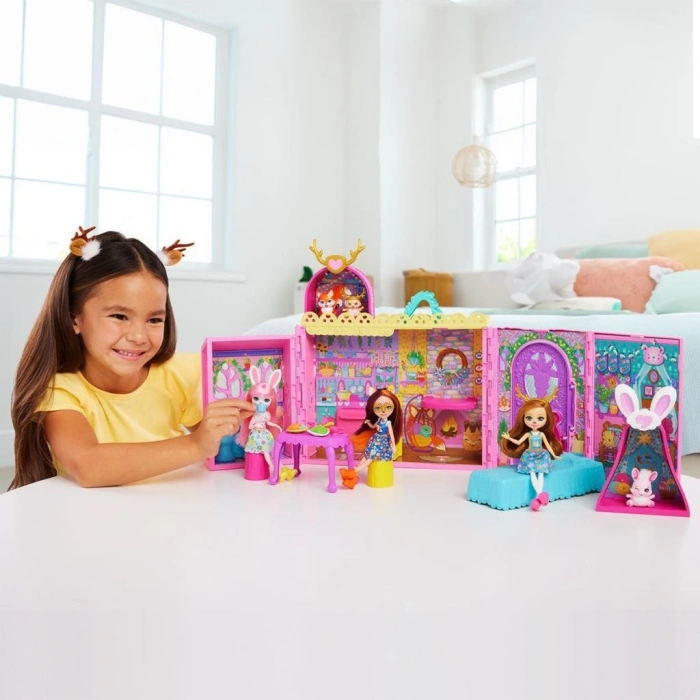  HXL53 Enchantimals Ana Karakter Bebekler Evi