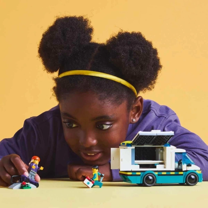 Çocuk  City Acil Yardım Ambulansı 60451