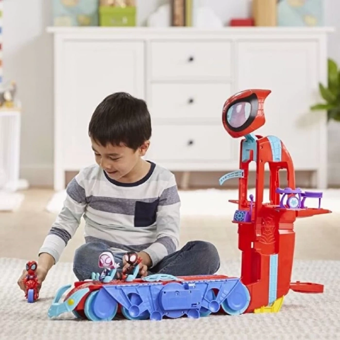 Örümcek Komuta Aracı ile Hayal Gücü Geliştiren Macera Oyunu