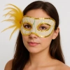 Çocuk Altın Renk Yandan Tüylü Pul Payet İşlemeli Parti Maskesi 23x12 cm