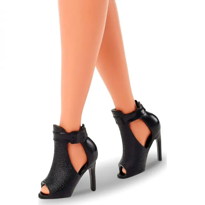 Barbie Basics Model 05 - JBH73