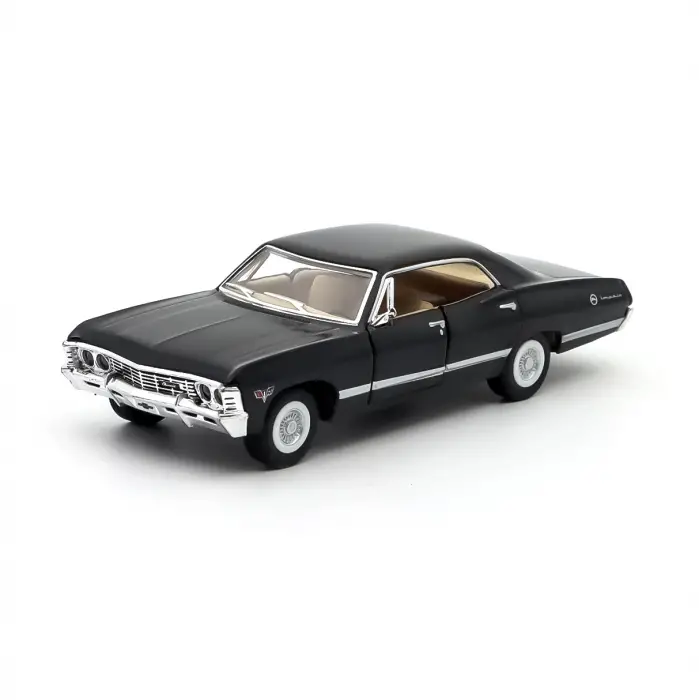 Kinsmart 1/38 1967 Chevrolet Impala- KT5352D