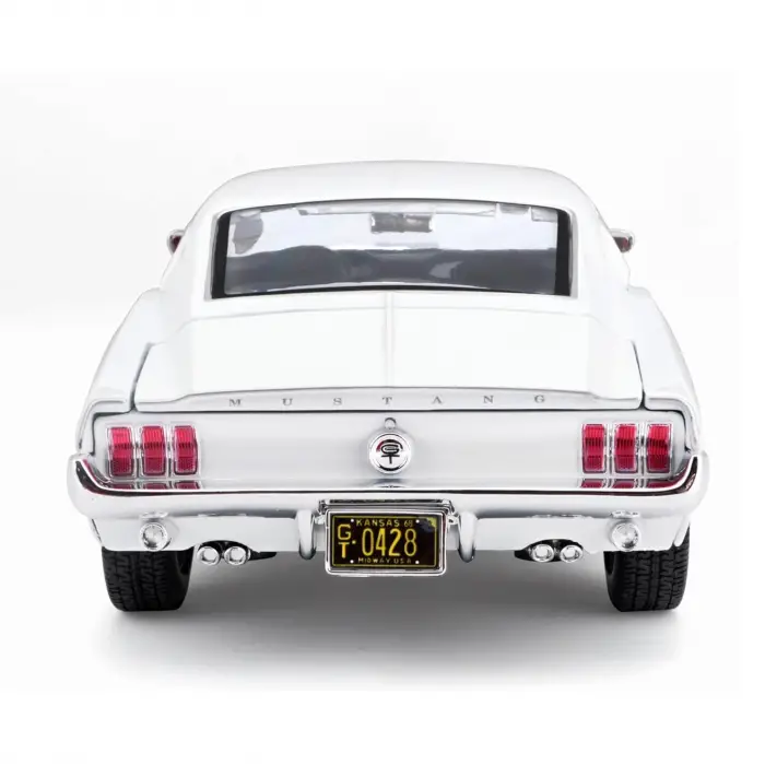 Maisto 1:18 1968 Ford Mustang GT Cobra Jet Diecast Model Araba Beyaz - 31167