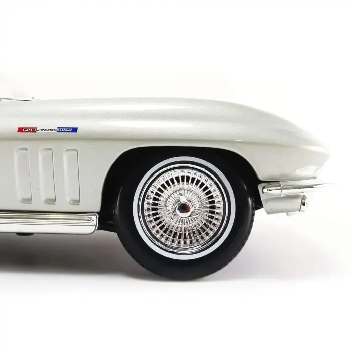 Miasto 1:18 1965 Chevrolet Corvette Diecast Model Araba - 31640
