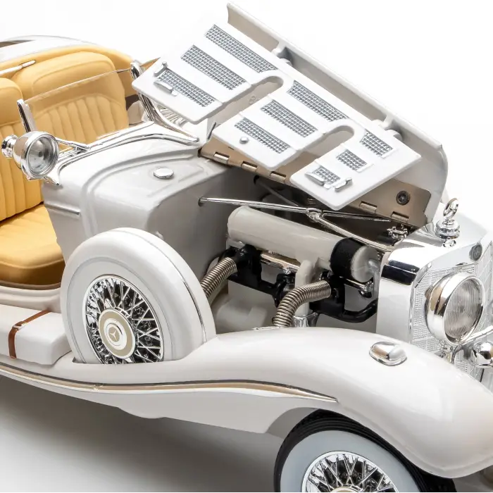 Maisto Premiere Edition 1:18 1936 Mercedes Benz 500 K Typ Specialroadster Beyaz - 36055