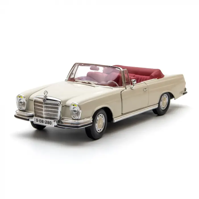 Maisto 1:18 1967 Mercedes-Benz 280 SE Diecast Model Araba - 31811