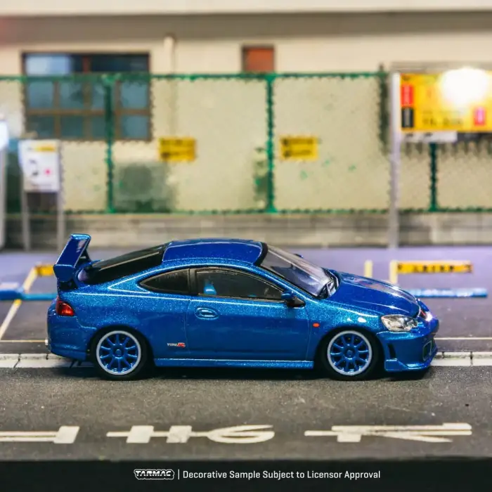 Tarmac Works 1/64 Honda Integra TYPE R DC5 Custom Blue Metallic - ROAD64 T64R-TL022-BL