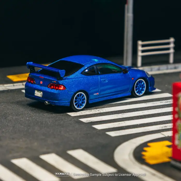 Tarmac Works 1/64 Honda Integra TYPE R DC5 Custom Blue Metallic - ROAD64 T64R-TL022-BL