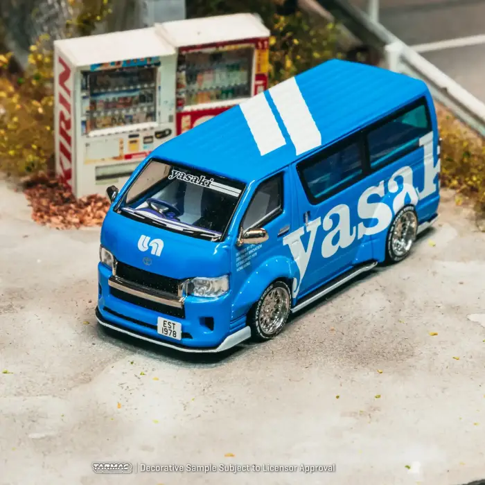 Tarmac Works 1/64 Toyota Hiace Widebody Yasaki Special Edition - HOBBY64 T64-038-YAS