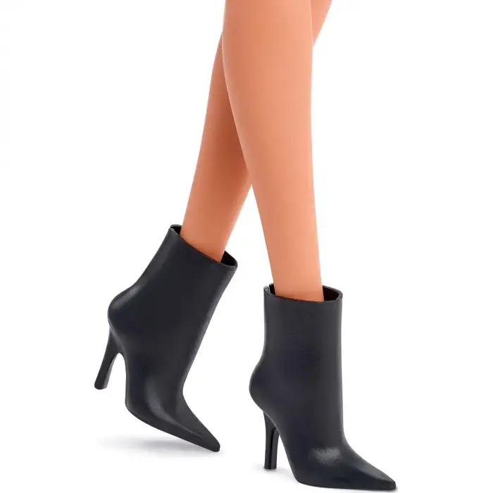 Barbie Basics Model 01 - JBH72