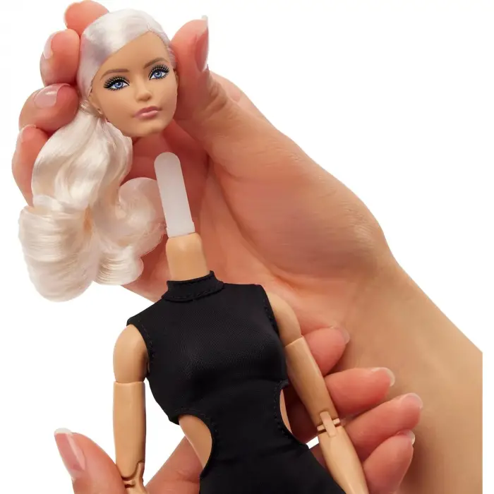 Barbie Basics Model 02 - JBH71