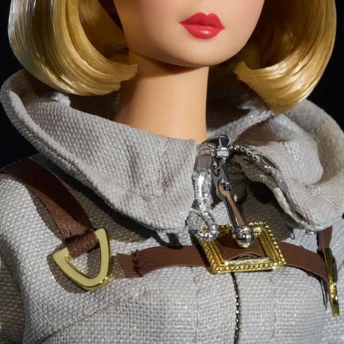 Barbie Astronot 60. Yıl Dönümü Nostaljik Bebek JBJ48
