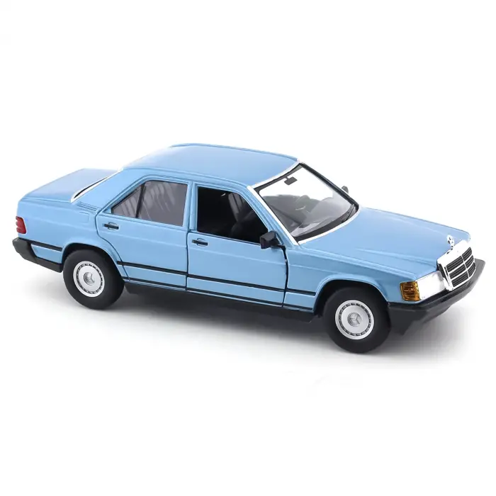 Bburago 1:24 Mercedes-Benz 190 E 2.6