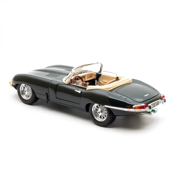 Bburago 1:18 Jaguar E-type Cabriolet Diecast Model Araba Yeşil - 12046