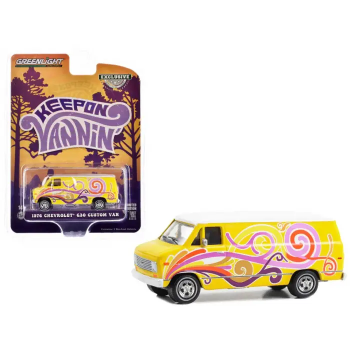 Greenlight 1:64 1976 Chevrolet G20 Custom Van - 30476