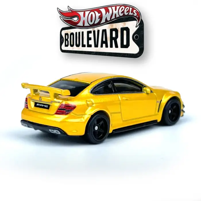 Hot Wheels Boulevard 2023 Mix R (76-80) - GJT68