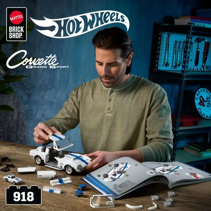 Hot Wheels Corvette Grand Sport Yapı Oyuncağı Seti (918 Parça)