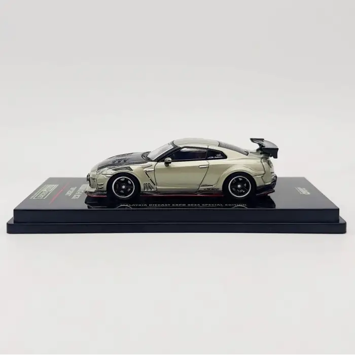 INNO 1:64 Nissan GT-R (R35) Top Secret Malaysia Diecast Expo 2024 Specal Edition