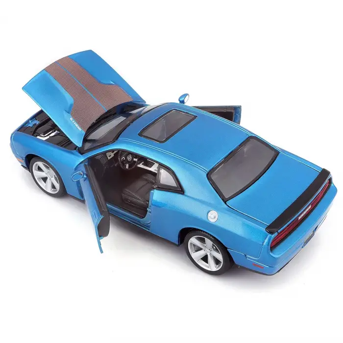 Maisto 1:24 2008 Dodge Challenger SRT8- 31280