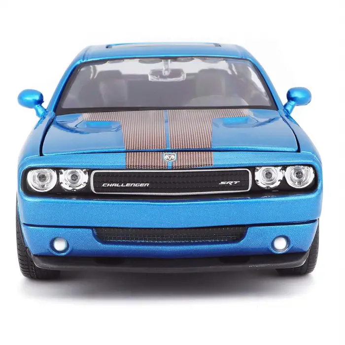Maisto 1:24 2008 Dodge Challenger SRT8- 31280