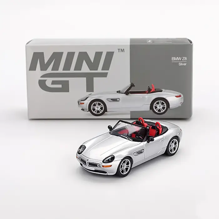 MINI GT: 1/64 BMW Z8 Silver - MGT00998
