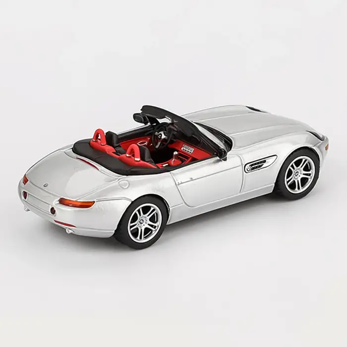 MINI GT: 1/64 BMW Z8 Silver - MGT00998