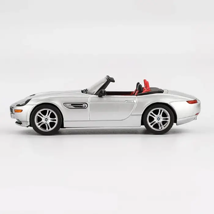 MINI GT: 1/64 BMW Z8 Silver - MGT00998