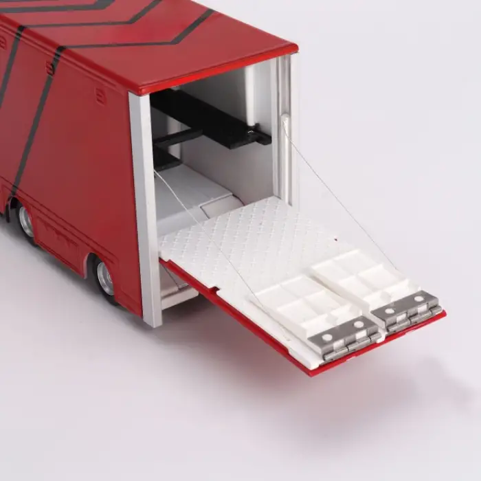 Mini GT Advan Racing Transporter Üç Araçlı Set