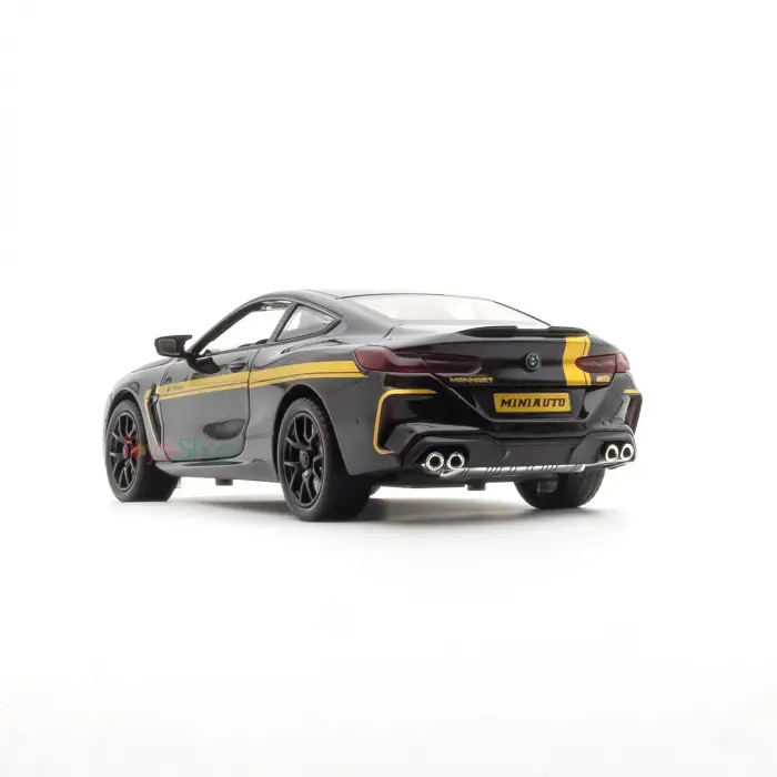 MINIAUTO 1:24 BMW M8 Competition Coupe Siyah - 24223S