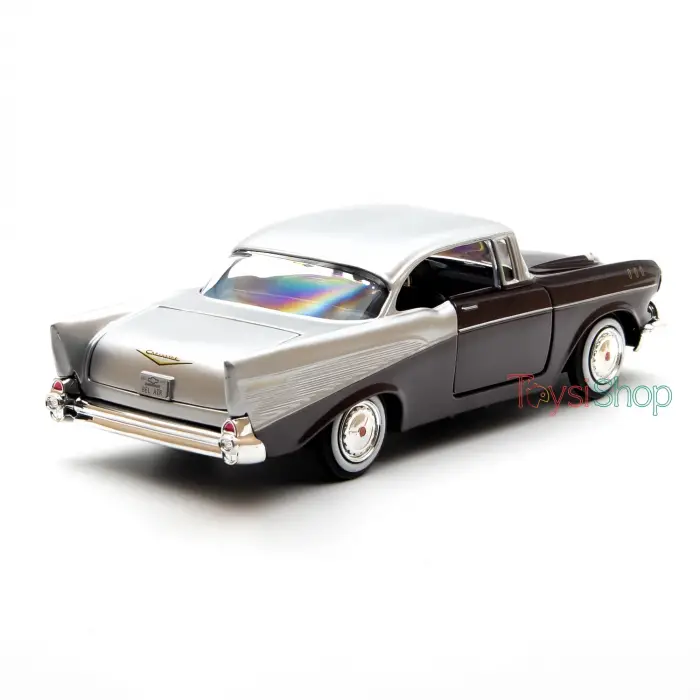 Motor Max 1:24 1957 Chevy Bel Air Mor Krom - 73228